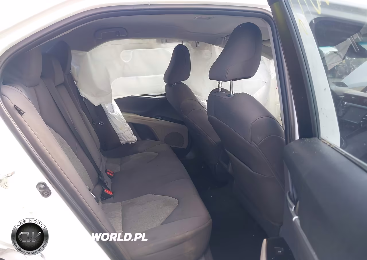 2018 Toyota Camry Le VIN:4T1B11HK3JU537212 - 8