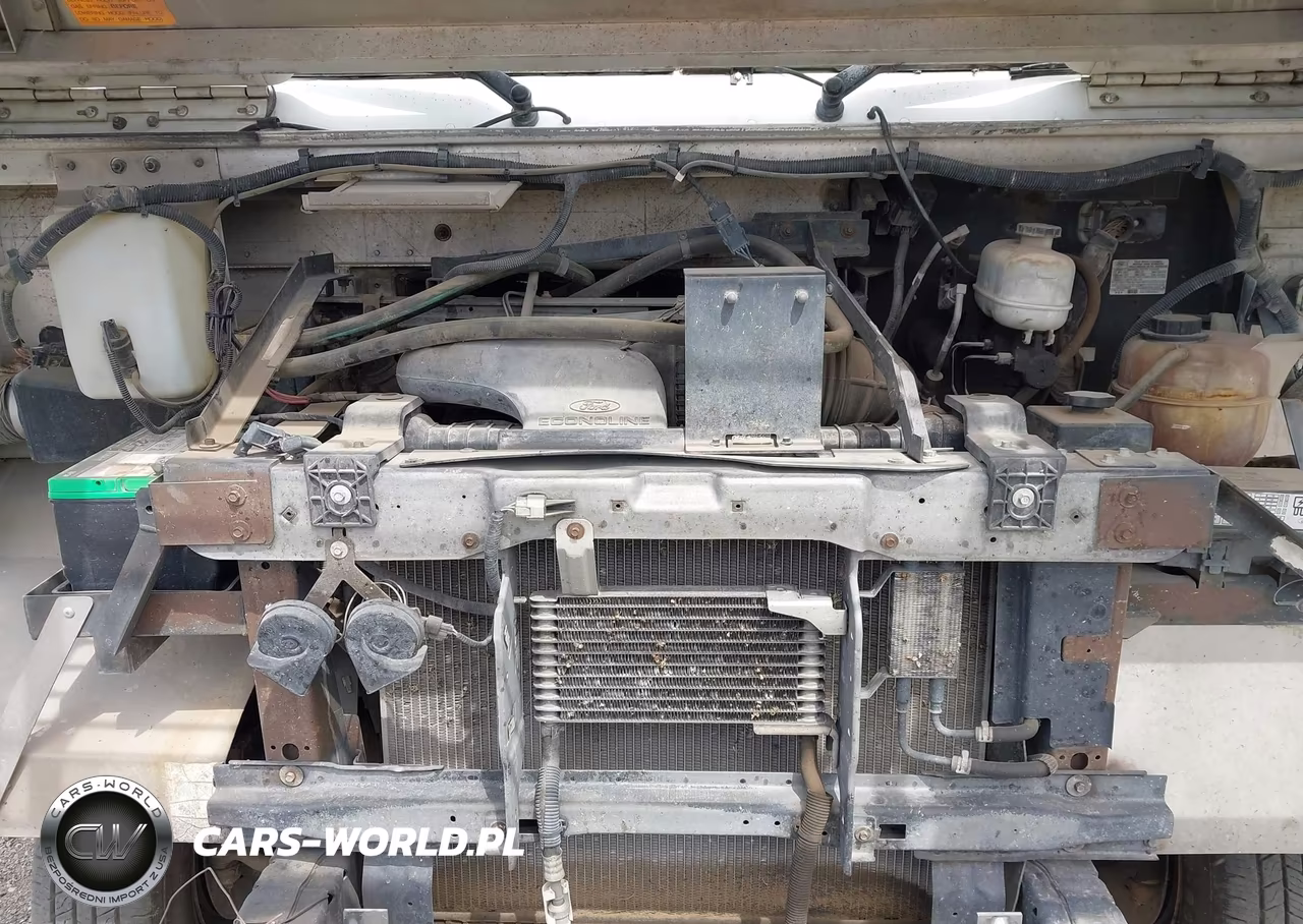 2008 Ford E-450 Stripped VIN:1FCLE49L18DA80853 - 9