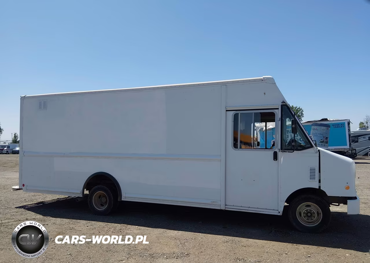 2015 Ford E-450 Stripped VIN:1FC3E4KL5FDA06617 - 13