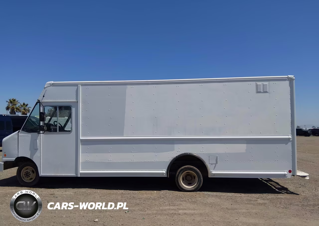2015 Ford E-450 Stripped VIN:1FC3E4KL5FDA06617 - 14