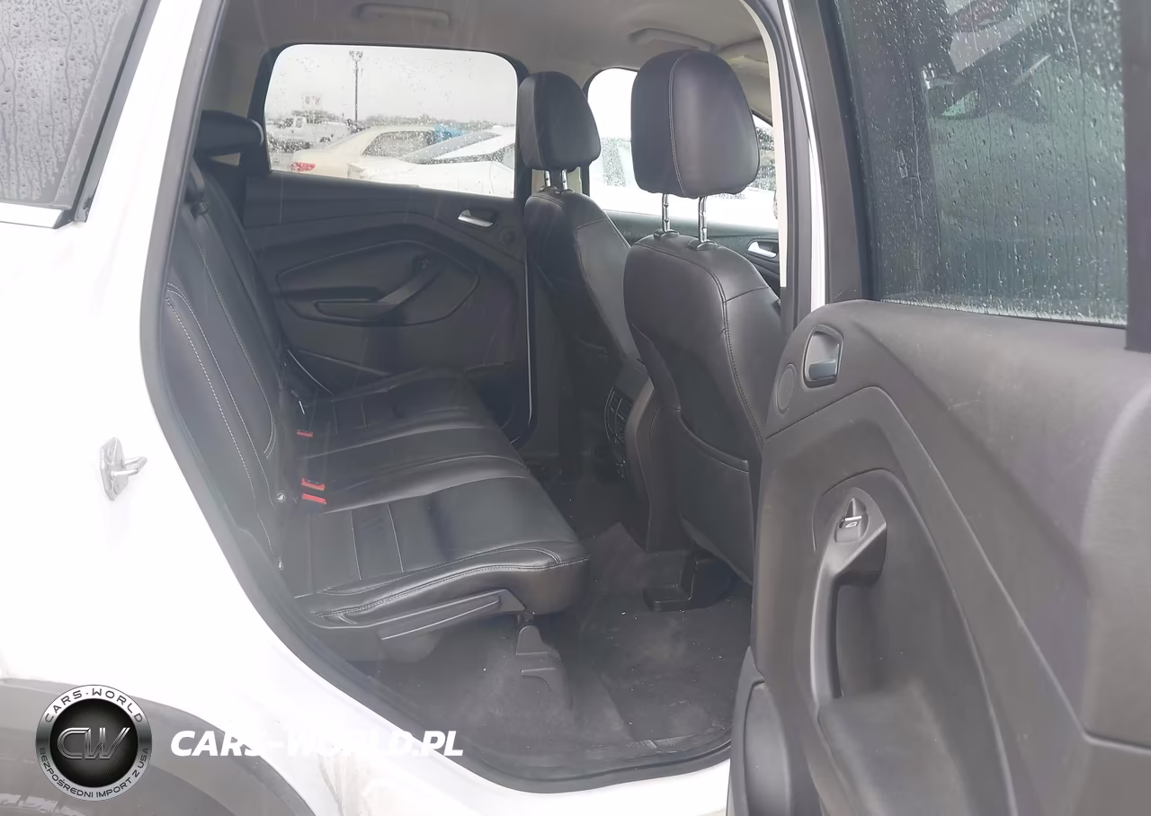 2016 Ford Escape Titanium VIN:1FMCU0J96GUC60366 - 8