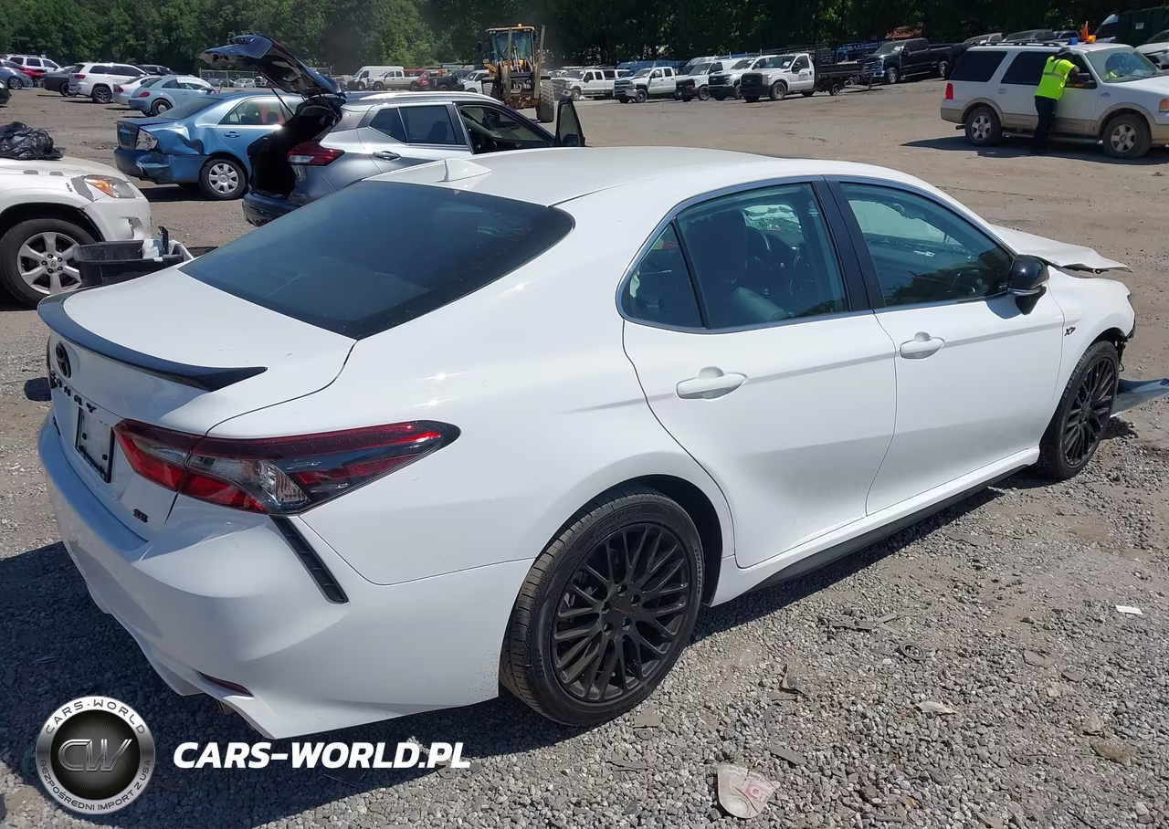 2024 Toyota Camry Se VIN:4T1G11AK8RU882618 - 4
