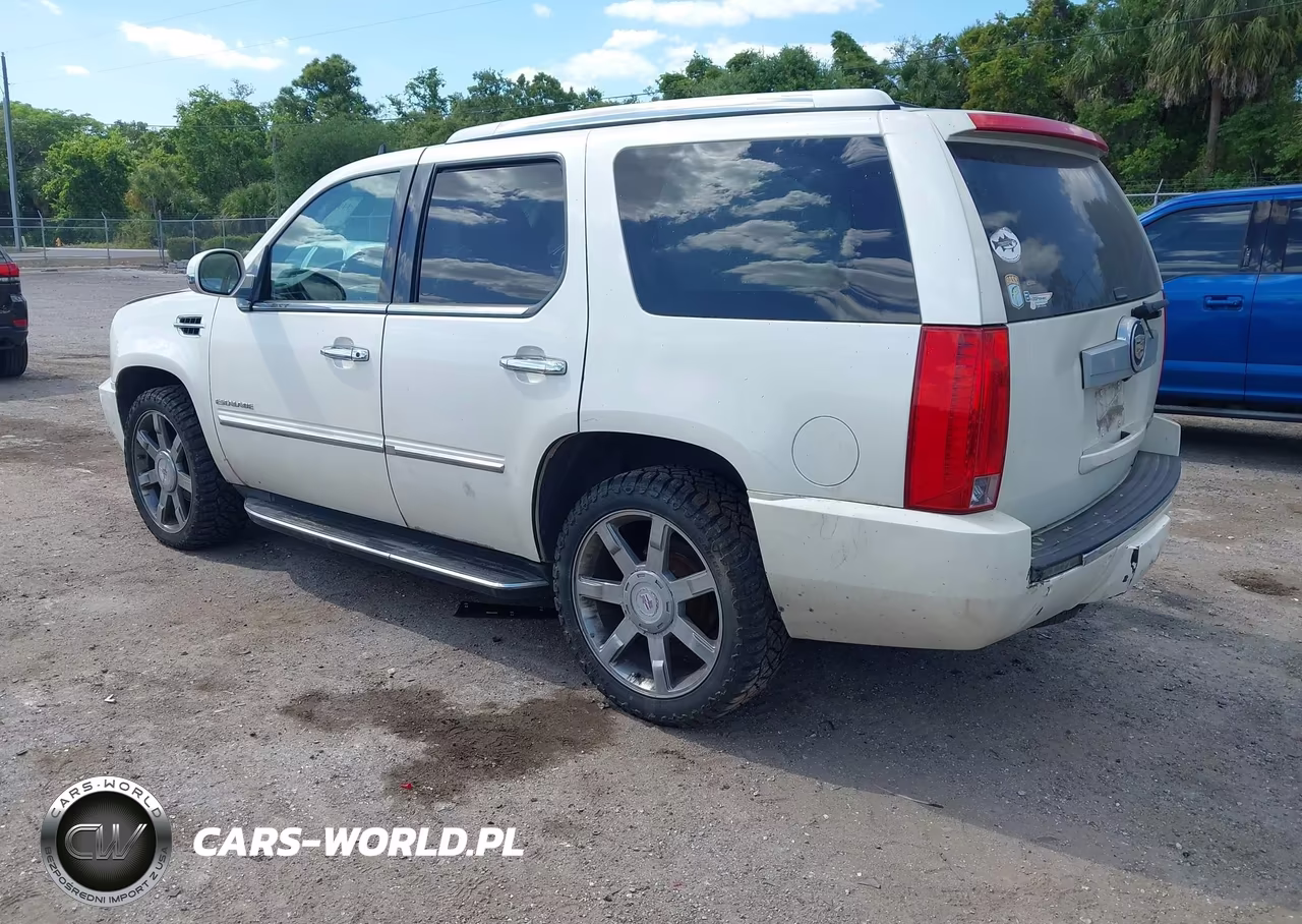 2014 Cadillac Escalade Luxury VIN:1GYS4BEF2ER160478 - 3