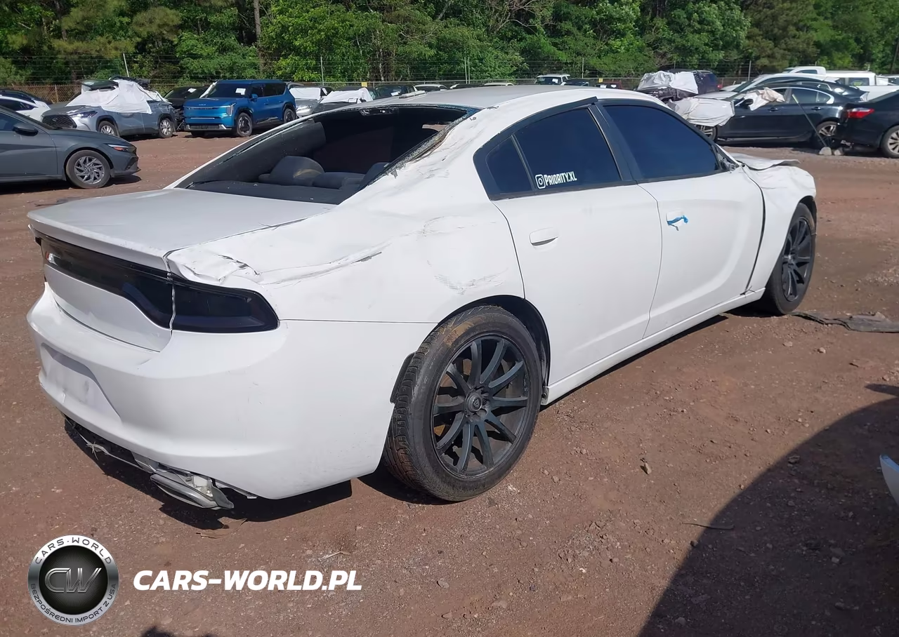 2016 Dodge Charger Sxt VIN:2C3CDXHG1GH246156 - 4