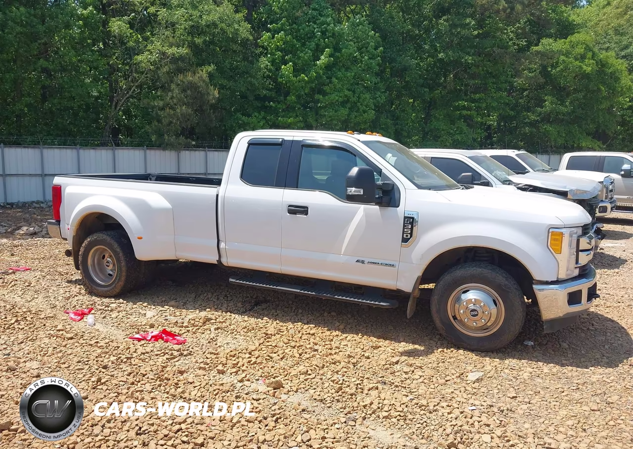 2017 Ford F-350 Xlt VIN:1FT8X3CT8HED63702 - 14