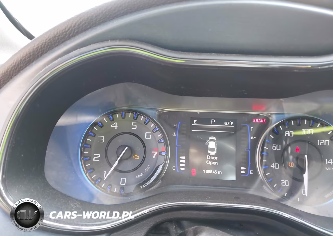 2015 Chrysler 200 S VIN:1C3CCCBG4FN517690 - 7