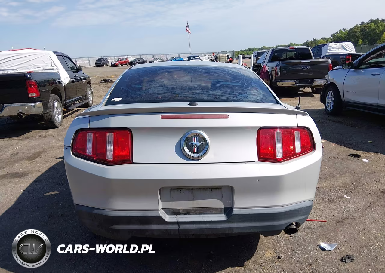 2010 Ford Mustang V6 Premium VIN:1ZVBP8AN2A5109512 - 17