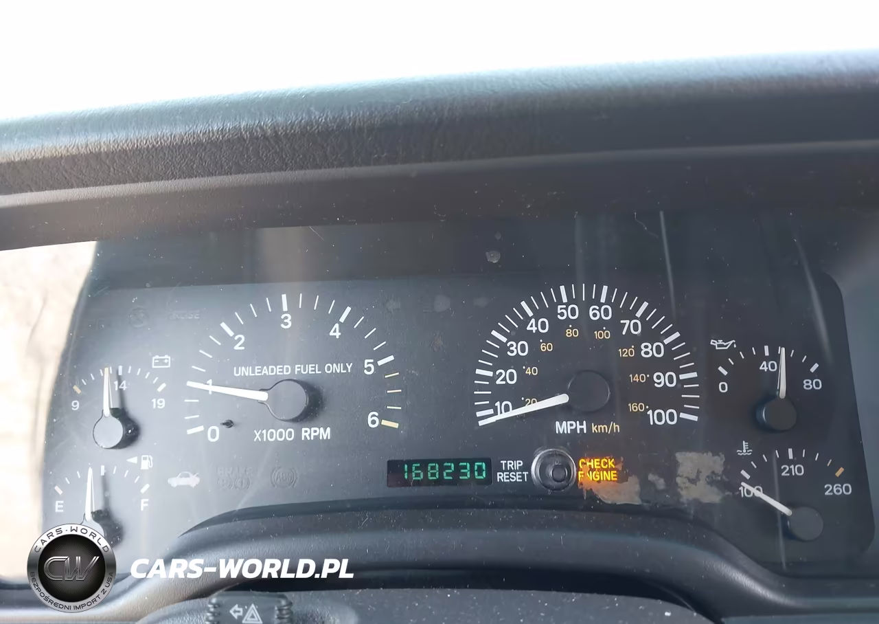 1999 Jeep Cherokee Classic-Sport VIN:1J4FF68S3XL623679 - 7