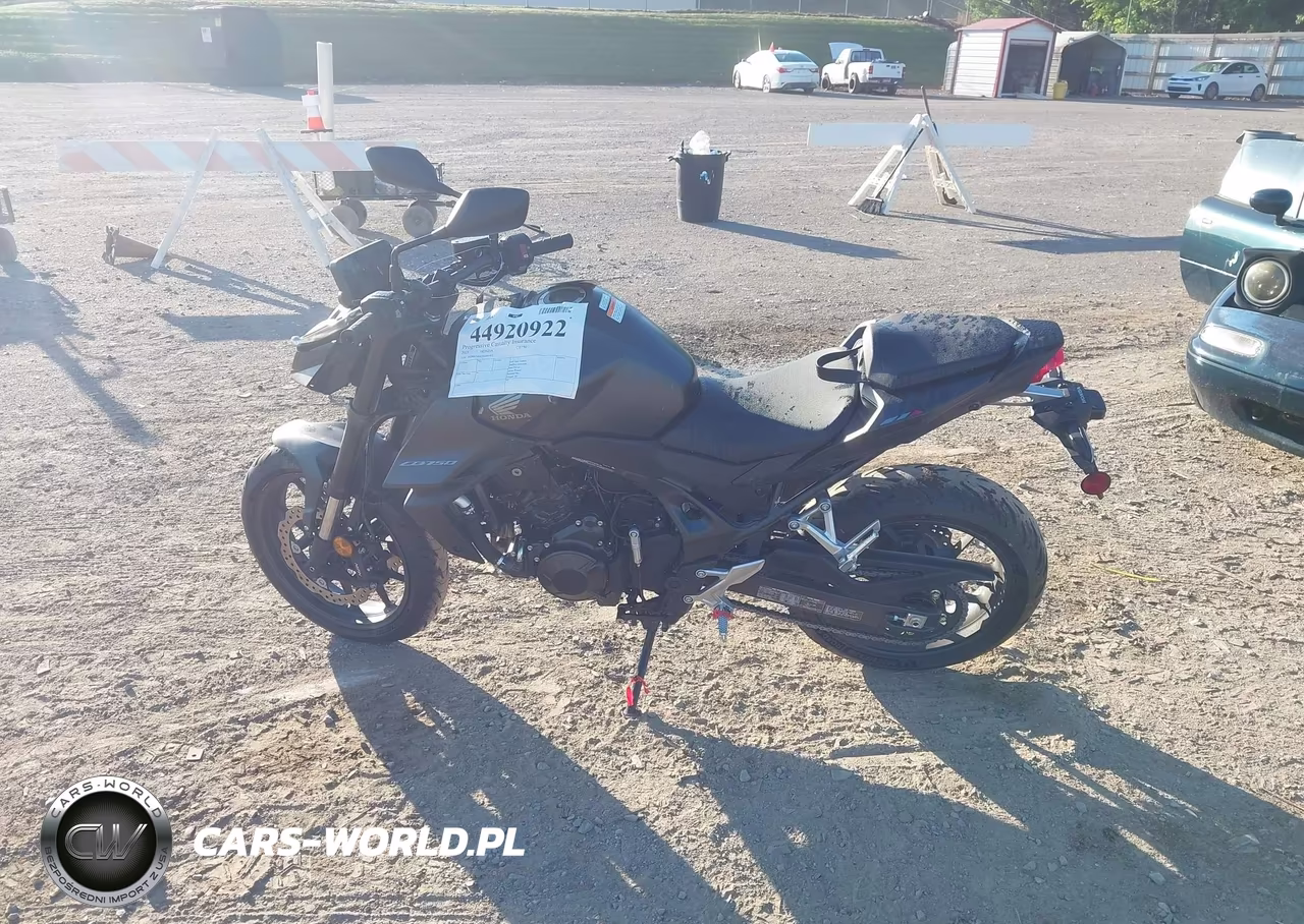 2025 Honda Cb750 A VIN:JH2RH240XSK001452 - 13