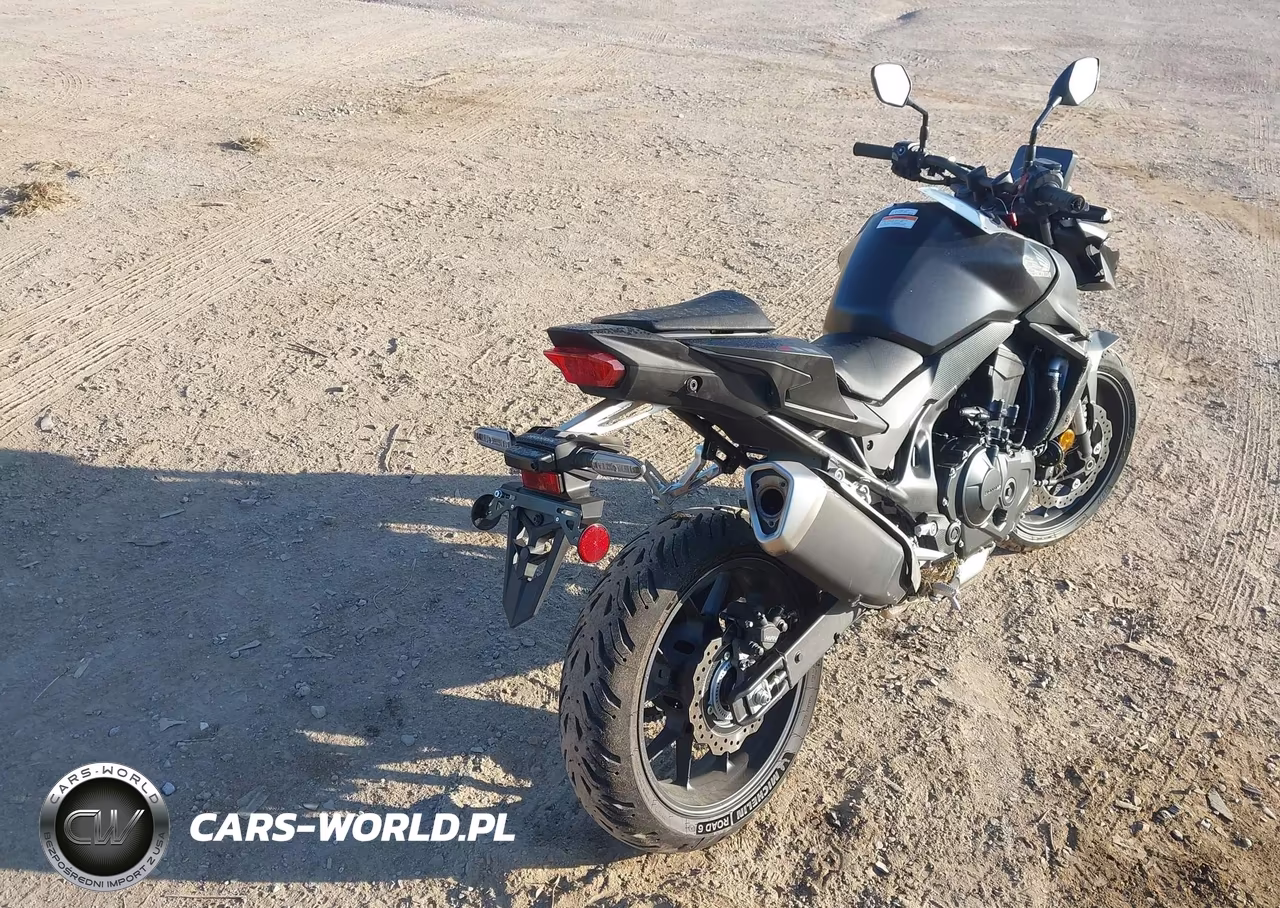 2025 Honda Cb750 A VIN:JH2RH240XSK001452 - 4