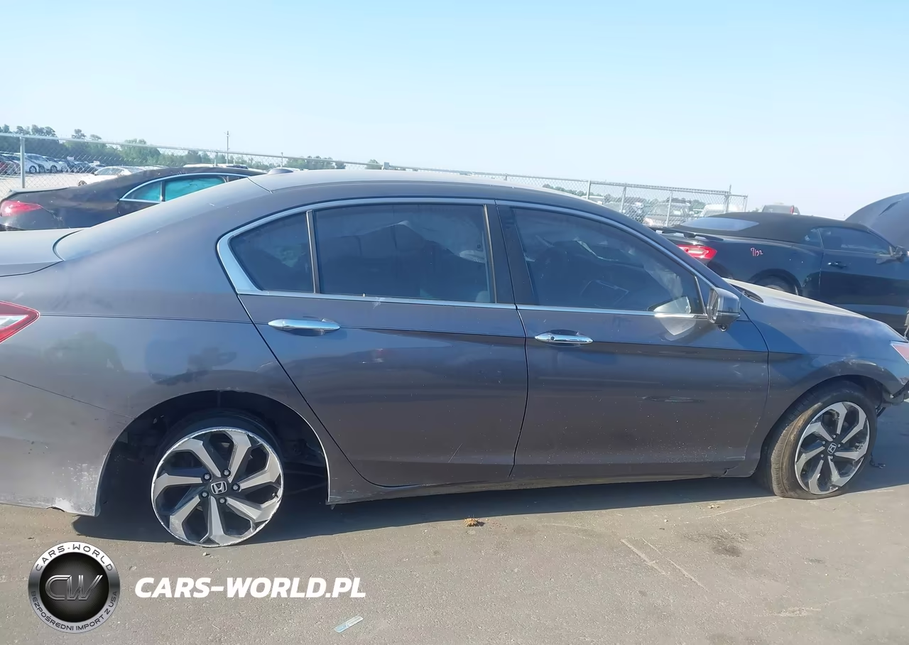 2017 Honda Accord Ex VIN:1HGCR2F76HA193619 - 13