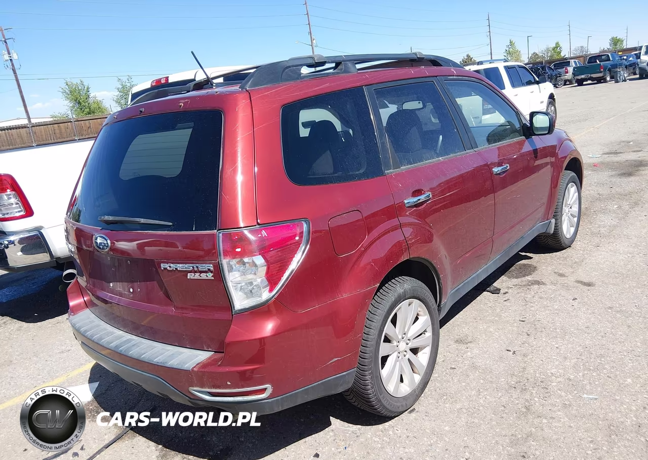 2012 Subaru Forester 2.5X Limited VIN:JF2SHAFC7CH411718 - 4