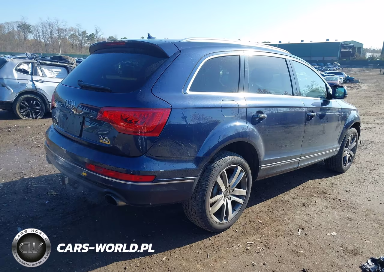 2015 Audi Q7 3.0T Premium VIN:WA1LGAFE9FD015027 - 4