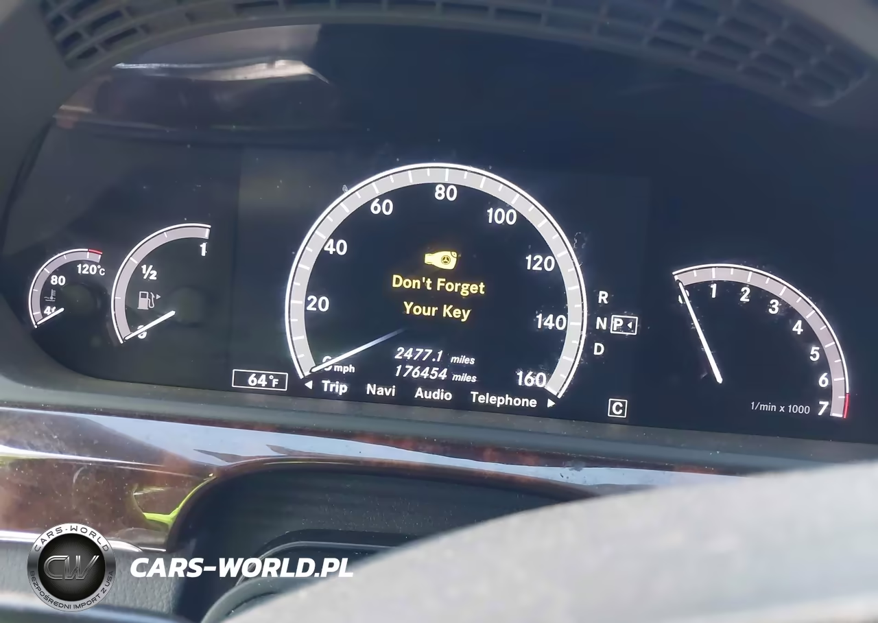 2010 Mercedes-Benz S 550 4Matic VIN:WDDNG8GB1AA306536 - 7