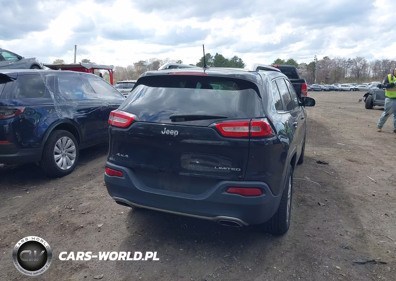 2015 Jeep Cherokee Limited VIN:1C4PJMDS8FW753165 - 16