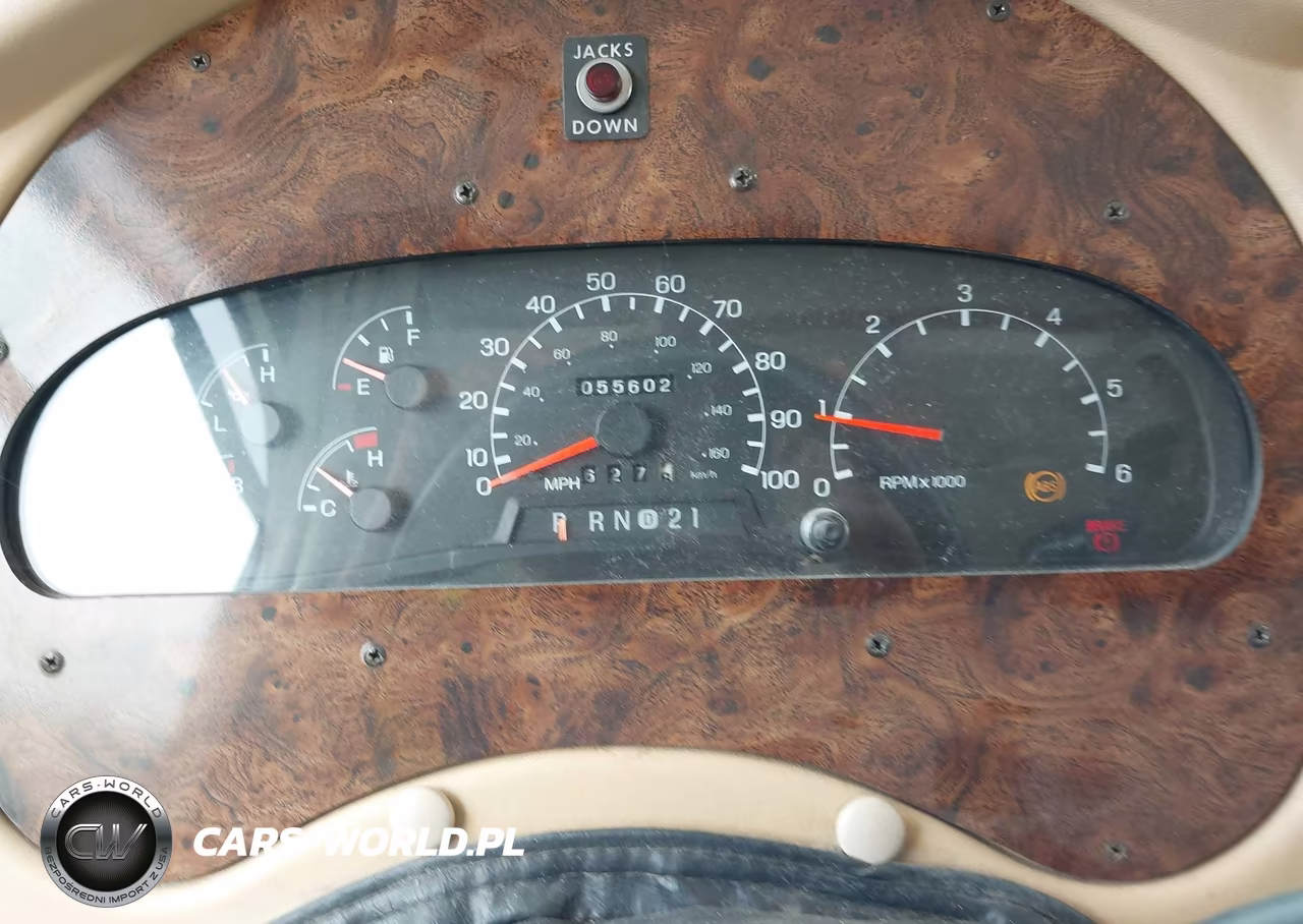 2000 Ford F550 Super Duty Stripped Chass VIN:3FCNF53S3YJA00745 - 7