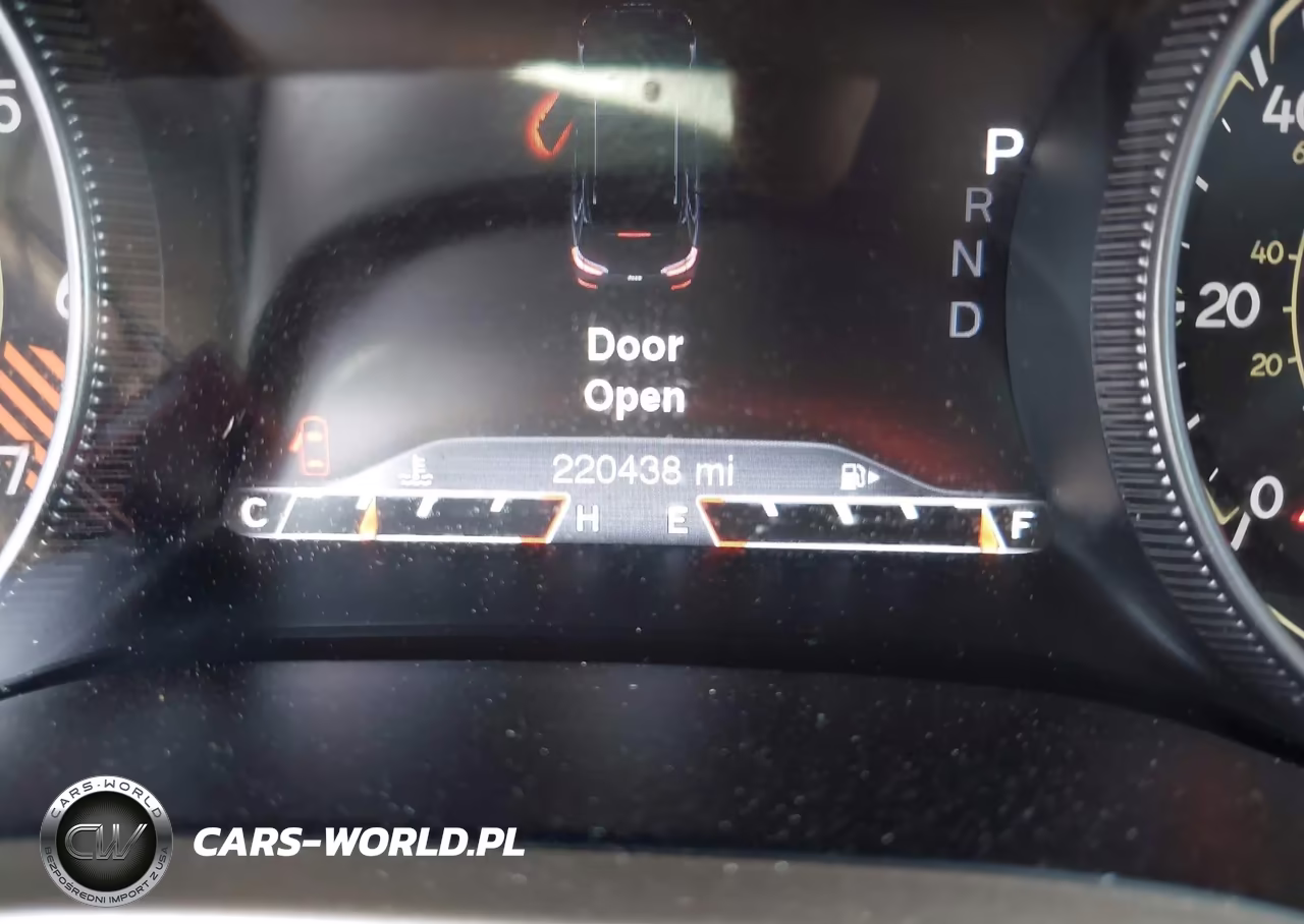 2014 Jeep Cherokee Limited VIN:1C4PJMDB6EW198568 - 16