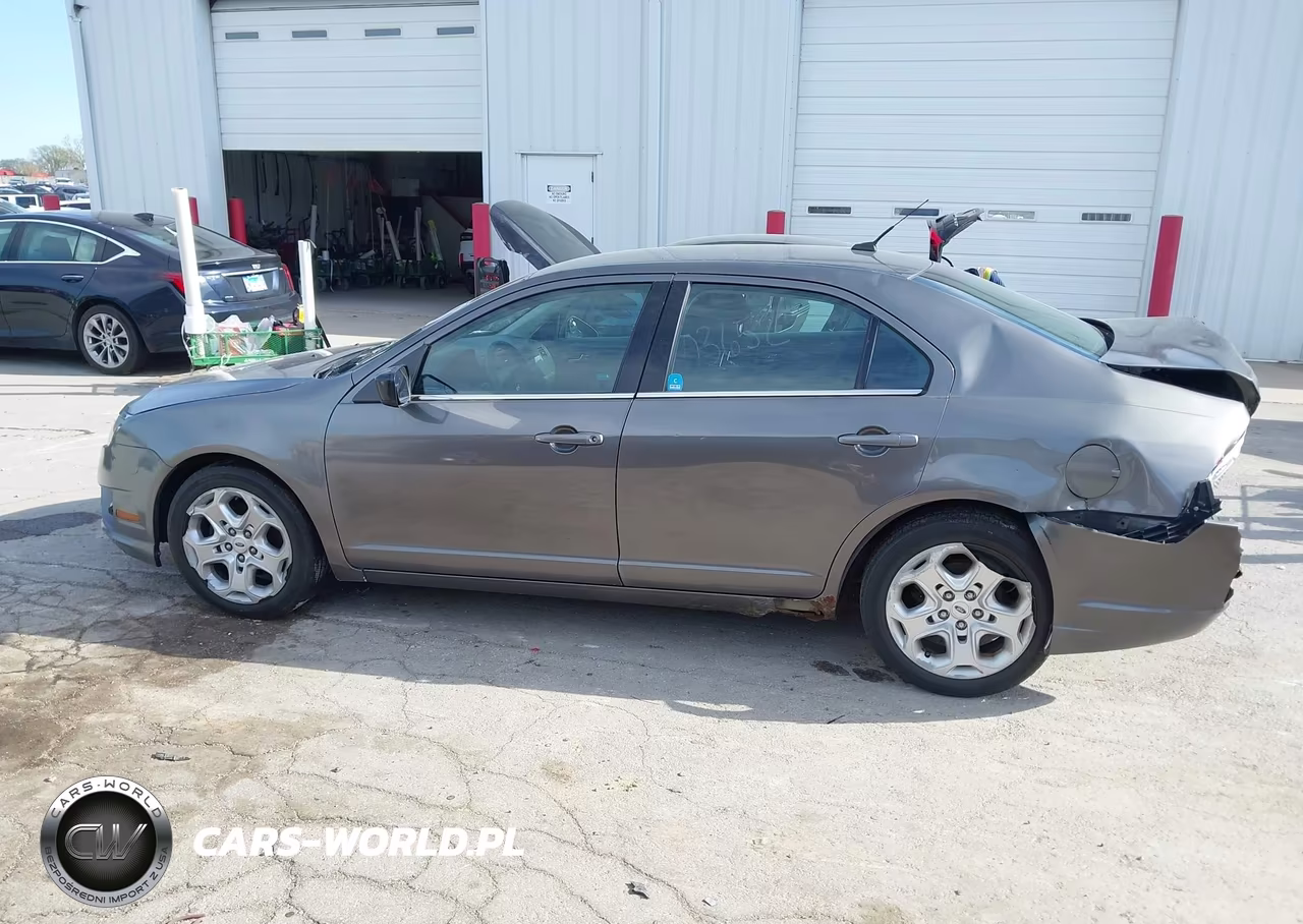 2011 Ford Fusion Se VIN:3FAHP0HA1BR331609 - 14