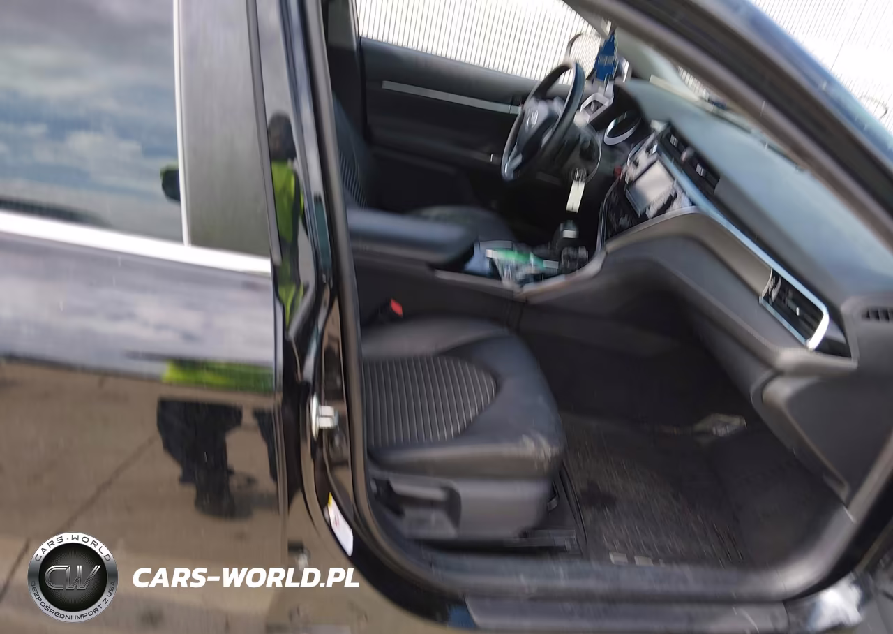 2018 Toyota Camry Se VIN:4T1B11HK4JU586791 - 5