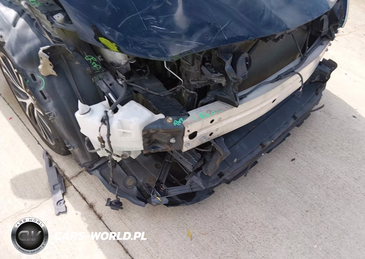 2018 Toyota Camry Se VIN:4T1B11HK4JU586791 - 6