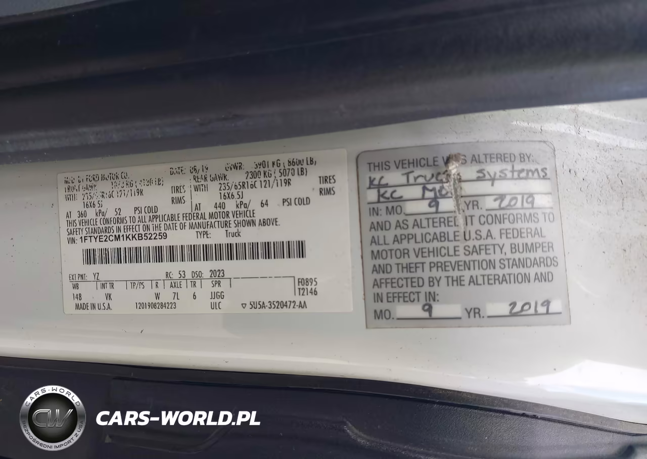 2019 Ford Transit-150 VIN:1FTYE2CM1KKB52259 - 9
