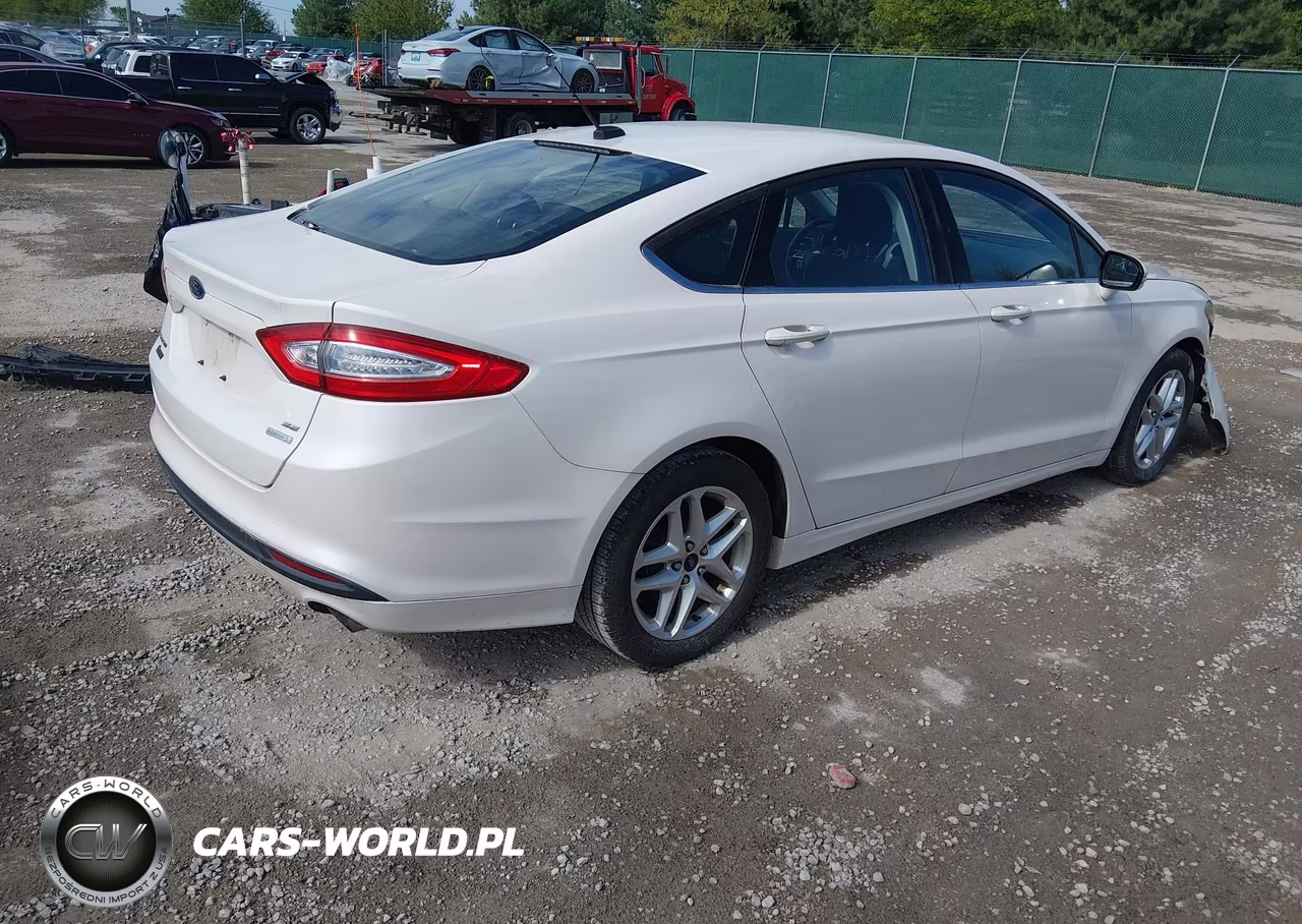 2013 Ford Fusion Se VIN:3FA6P0HR1DR226018 - 4