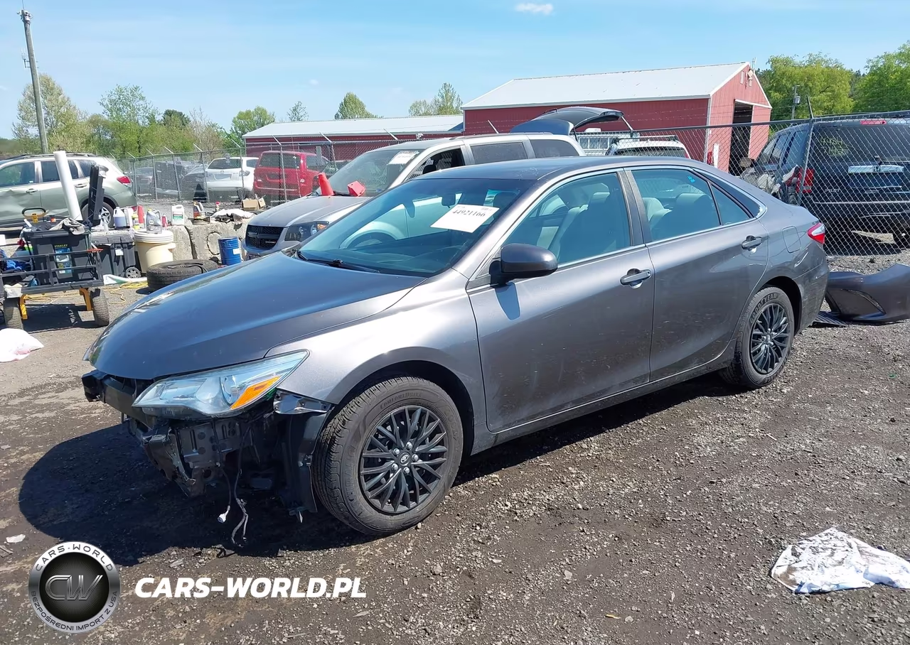 2015 Toyota Camry Le VIN:4T4BF1FK7FR511164 - 2