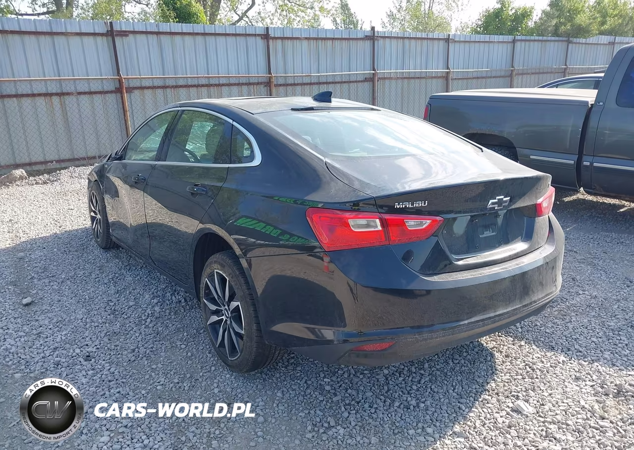 2018 Chevrolet Malibu Lt VIN:1G1ZD5ST0JF277982 - 3