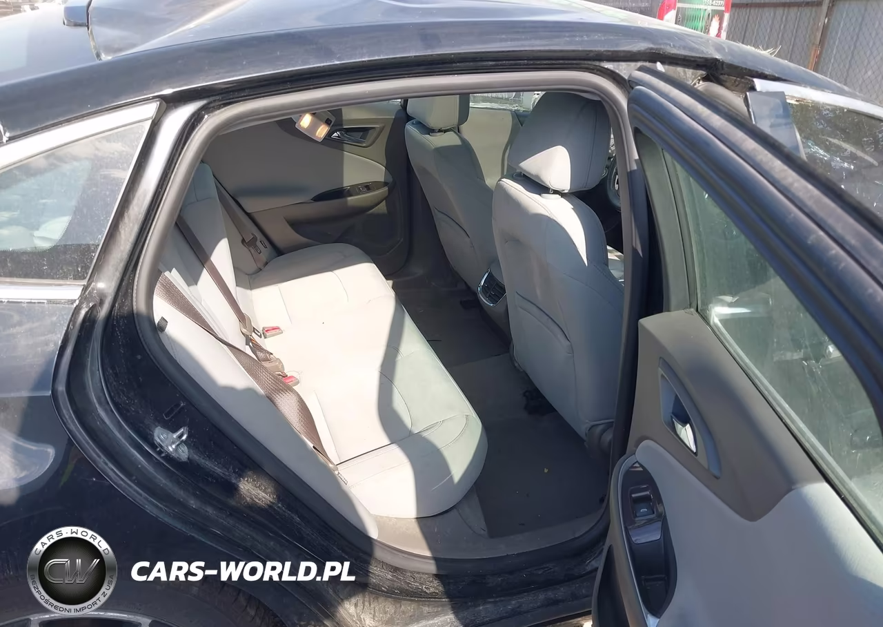 2018 Chevrolet Malibu Lt VIN:1G1ZD5ST0JF277982 - 8