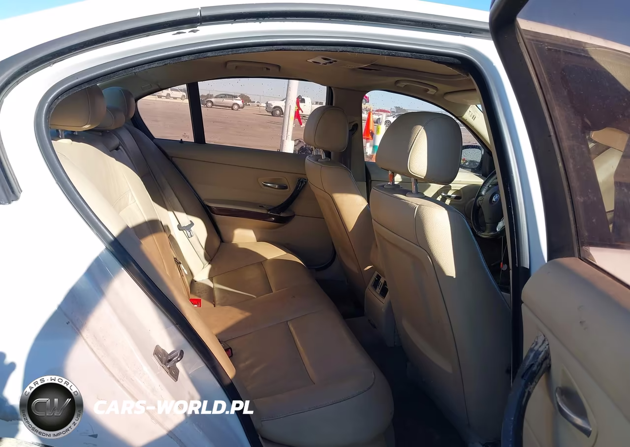 2010 BMW 328I VIN:WBAPH5G51ANM34810 - 8