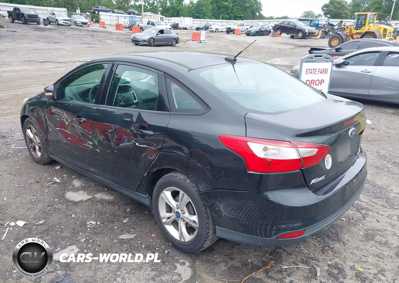 2013 Ford Focus Se VIN:1FADP3F25DL163941 - 3