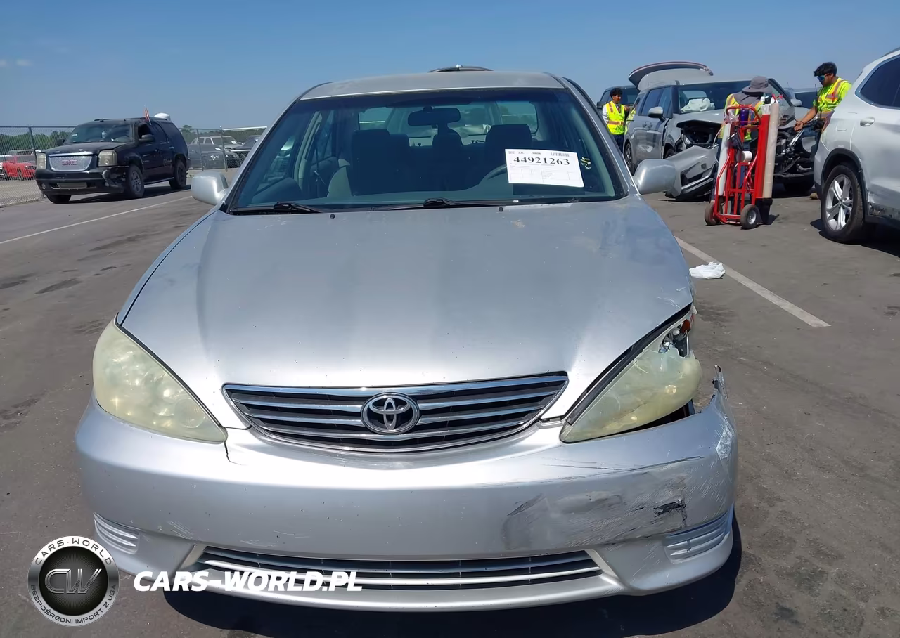 2006 Toyota Camry Le VIN:4T1BE32K56U662390 - 12