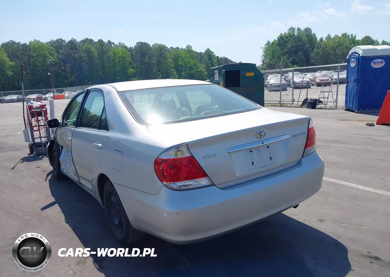 2006 Toyota Camry Le VIN:4T1BE32K56U662390 - 3