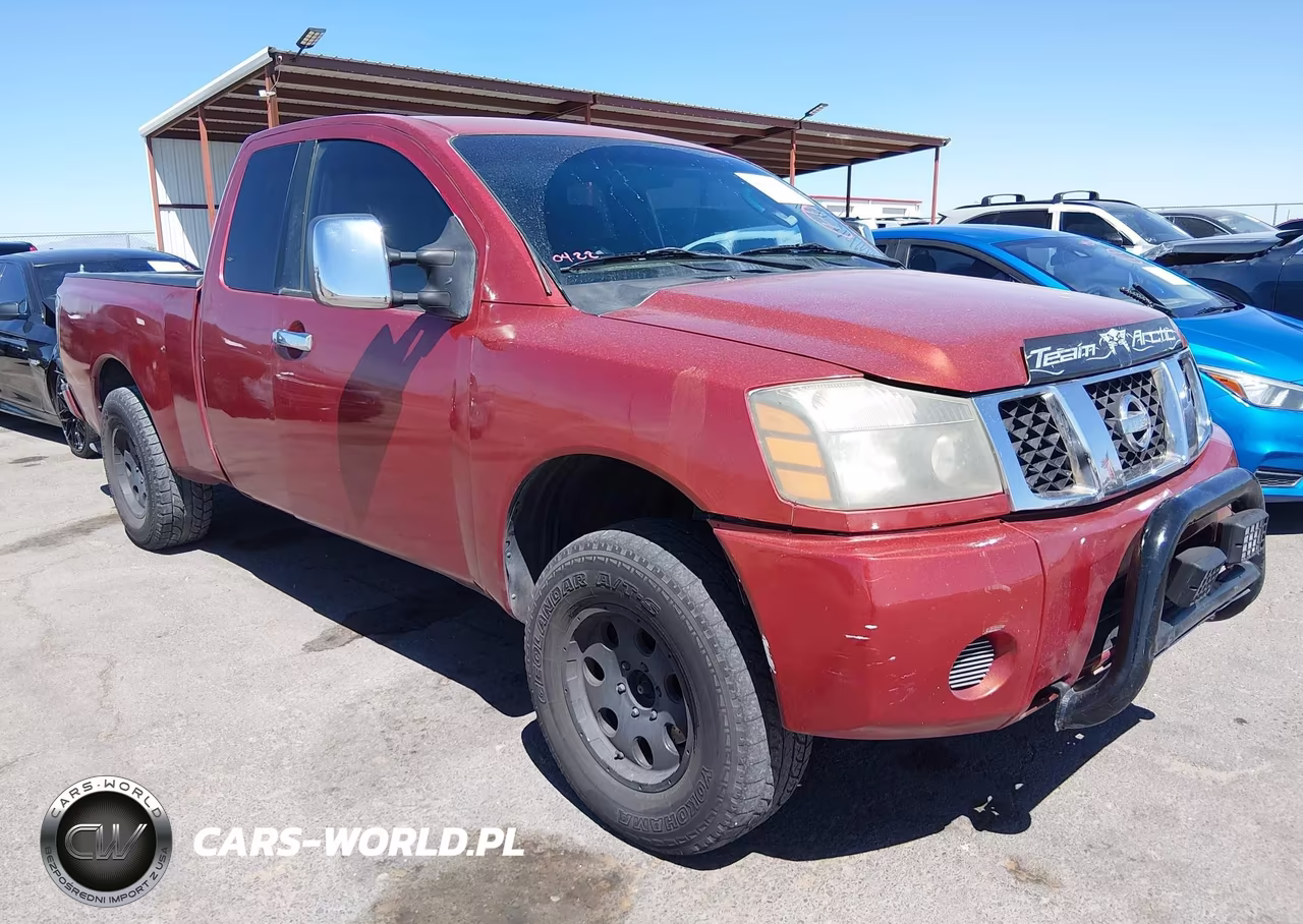 2004 Nissan Titan Xe