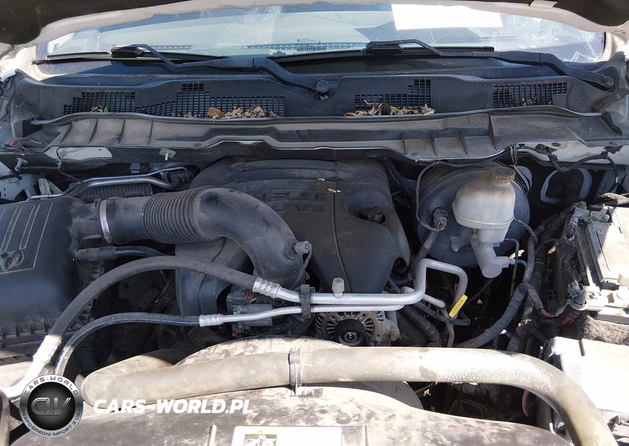 2016 Ram 1500 Sport VIN:1C6RR7MT6GS281043 - 10