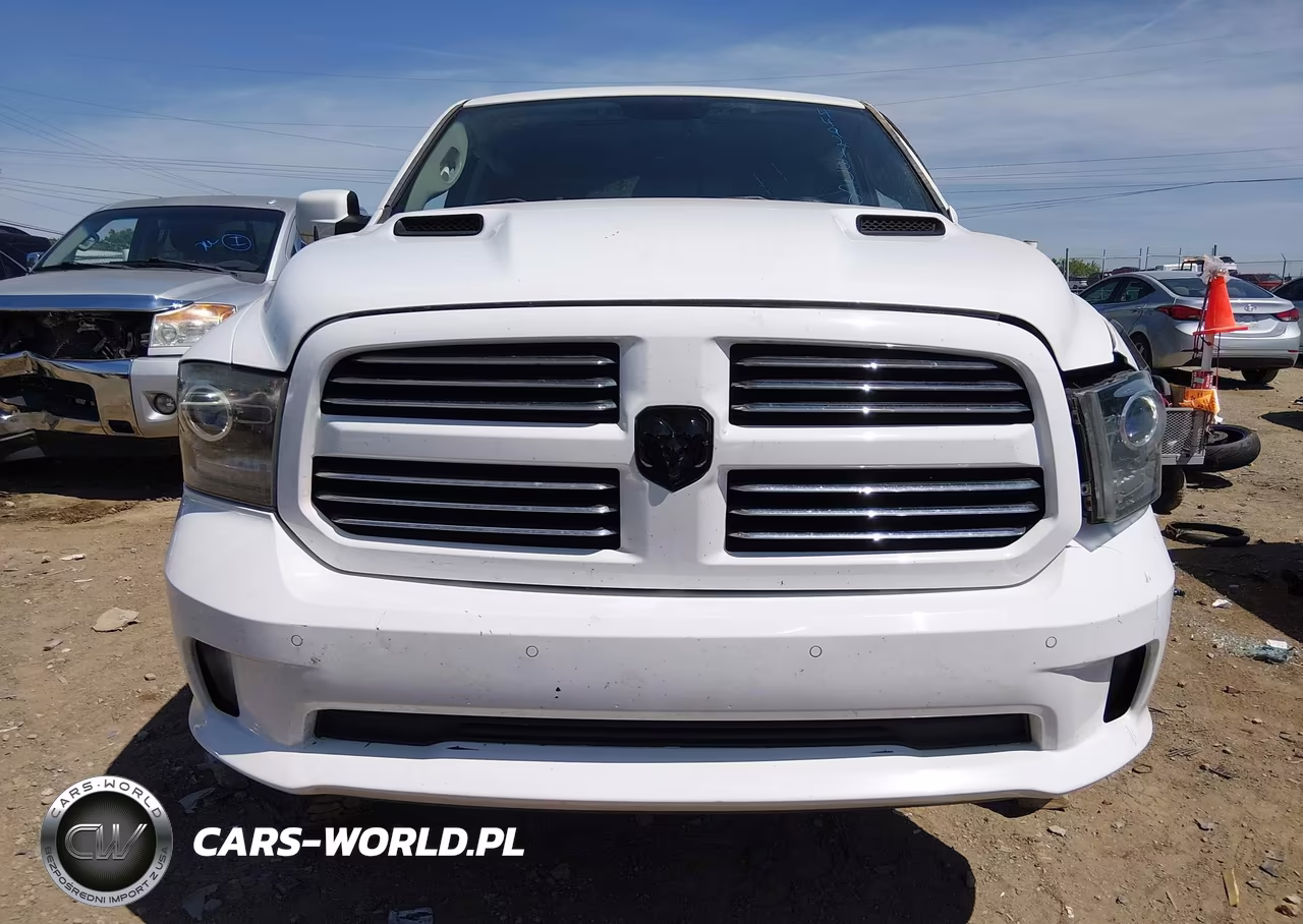 2016 Ram 1500 Sport VIN:1C6RR7MT6GS281043 - 13