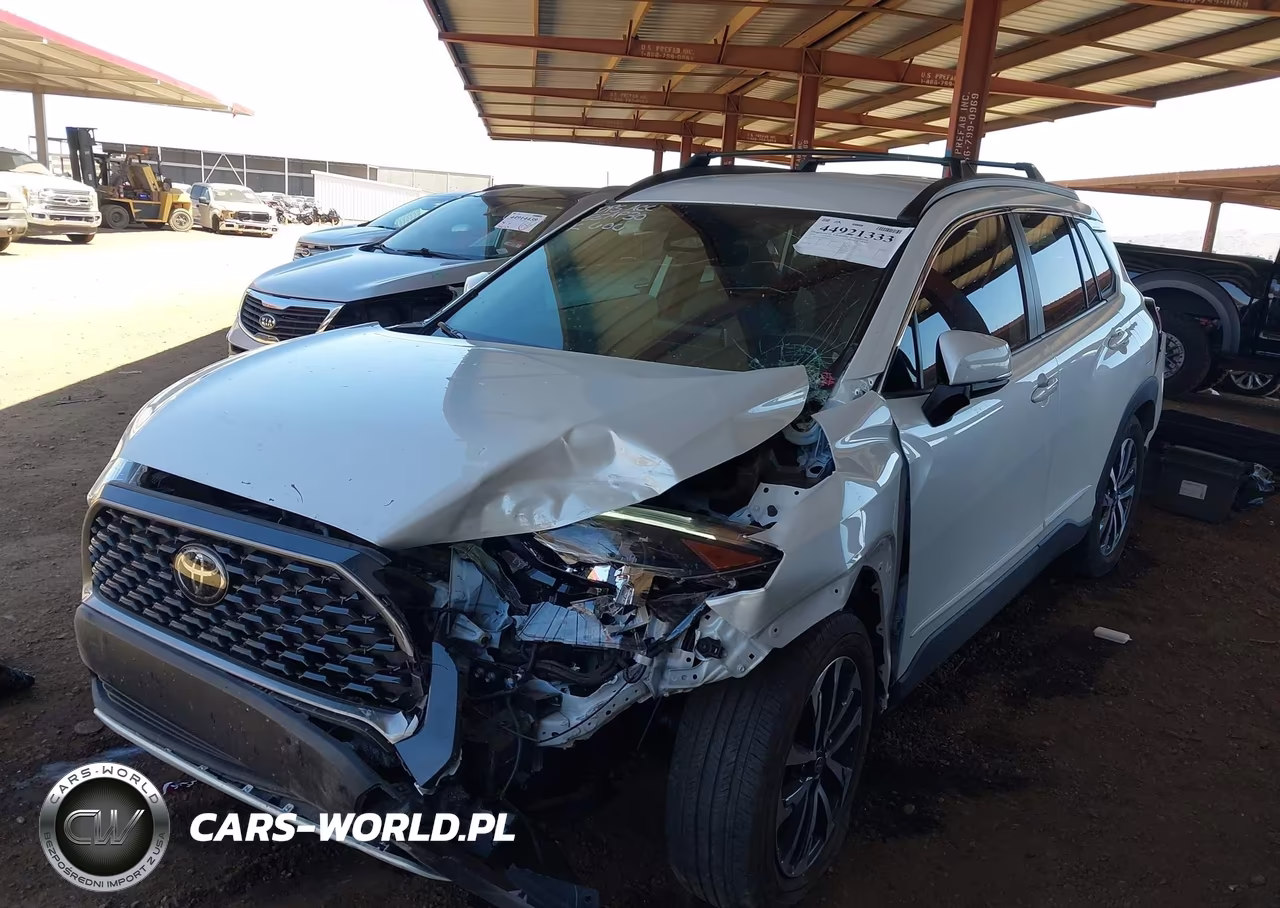 2024 Toyota Corolla Cross Xle VIN:7MUEAABG8RV115609 - 6