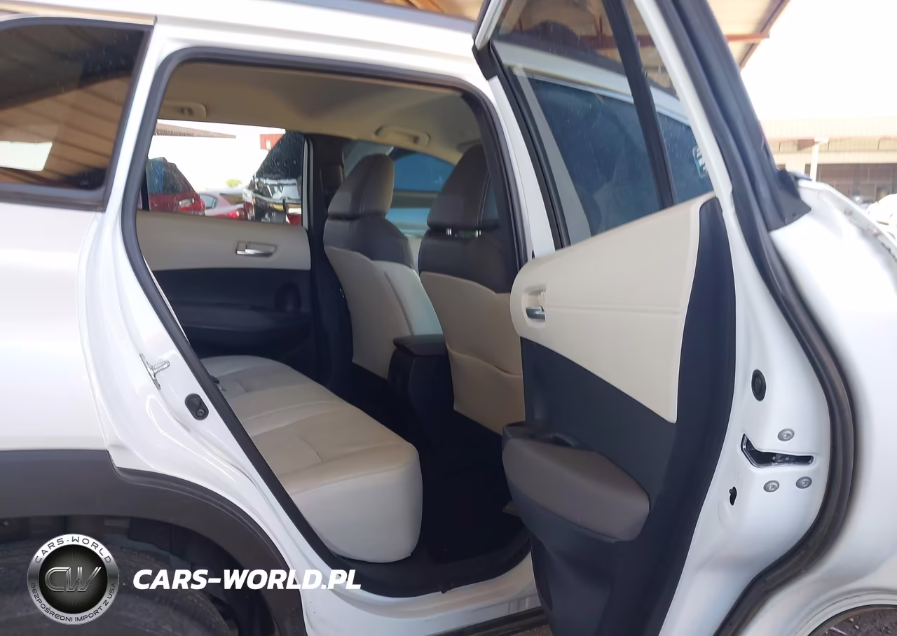 2024 Toyota Corolla Cross Xle VIN:7MUEAABG8RV115609 - 8