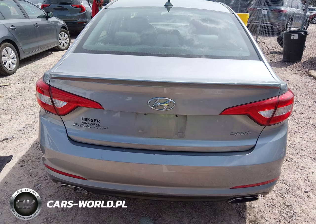 2016 Hyundai Sonata Sport VIN:5NPE34AF0GH435962 - 16