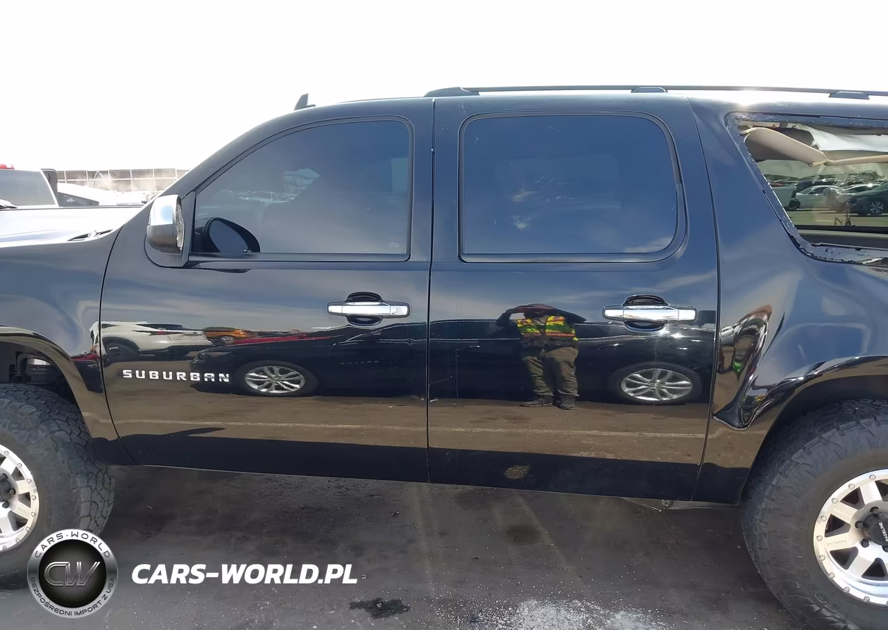 2010 Chevrolet Suburban 1500 Lt1 VIN:1GNUKJE35AR156284 - 15