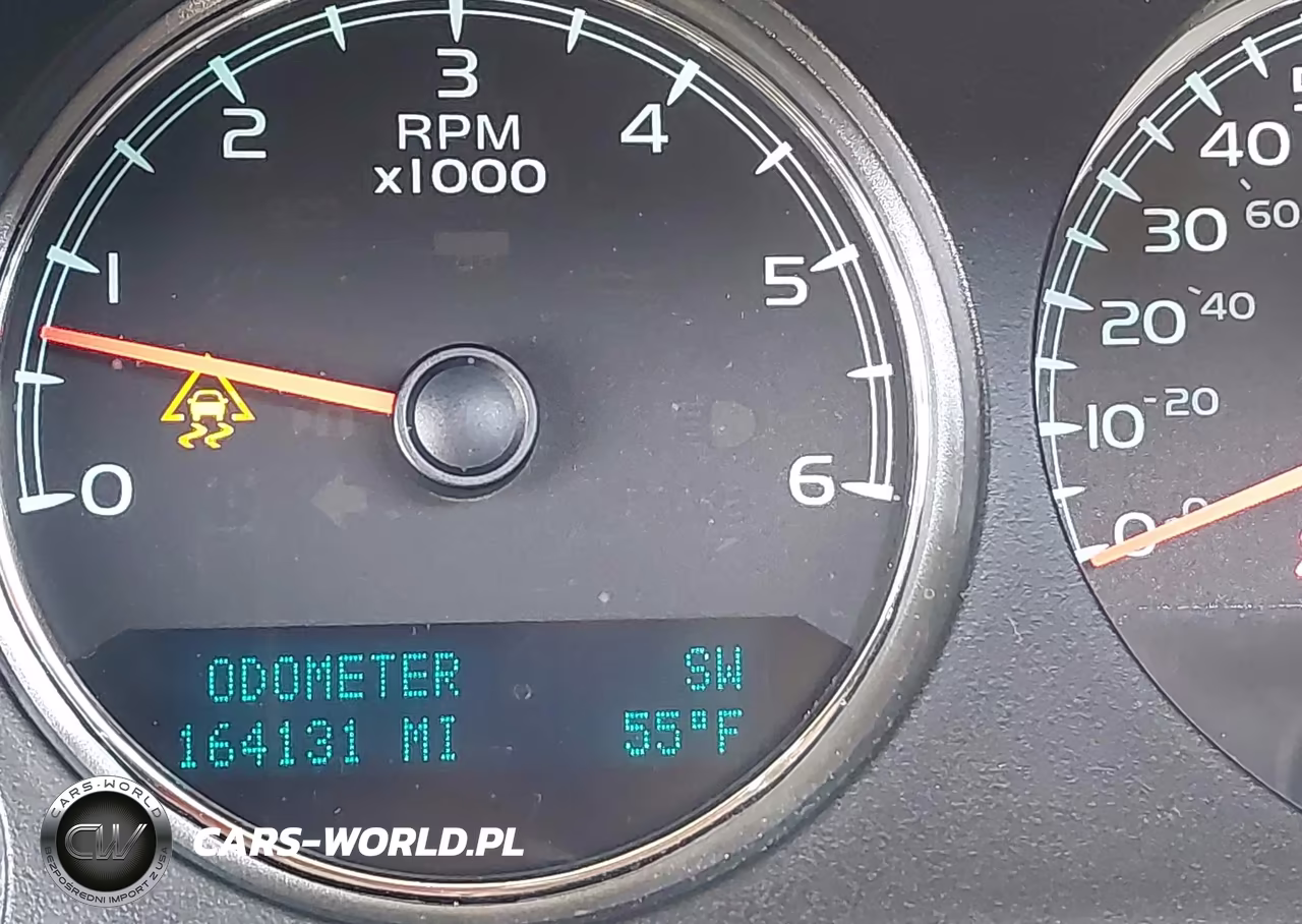 2010 Chevrolet Suburban 1500 Lt1 VIN:1GNUKJE35AR156284 - 16