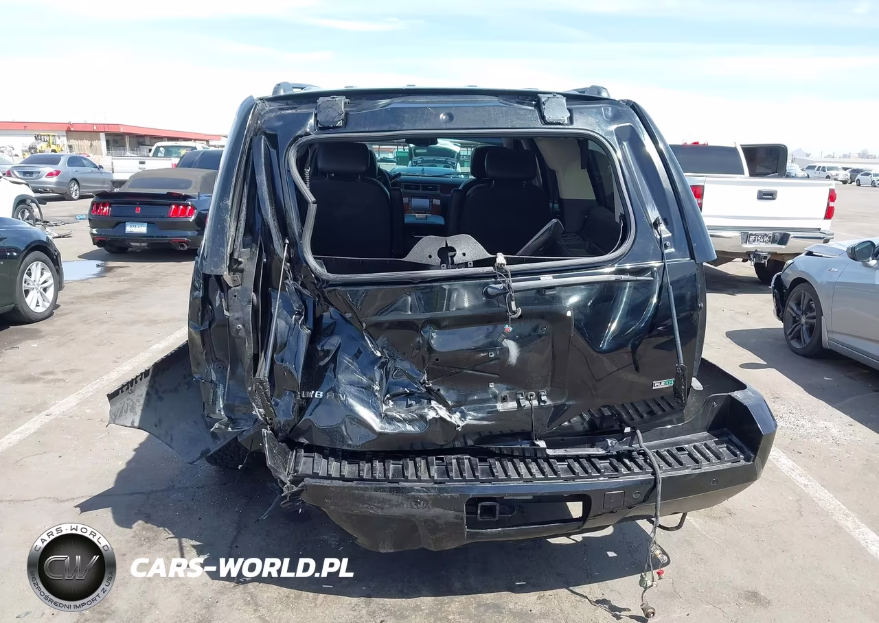 2010 Chevrolet Suburban 1500 Lt1 VIN:1GNUKJE35AR156284 - 17