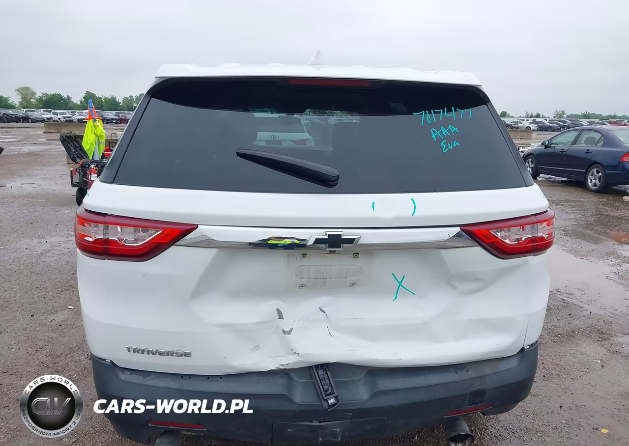 2019 Chevrolet Traverse Ls VIN:1GNERFKWXKJ125334 - 16