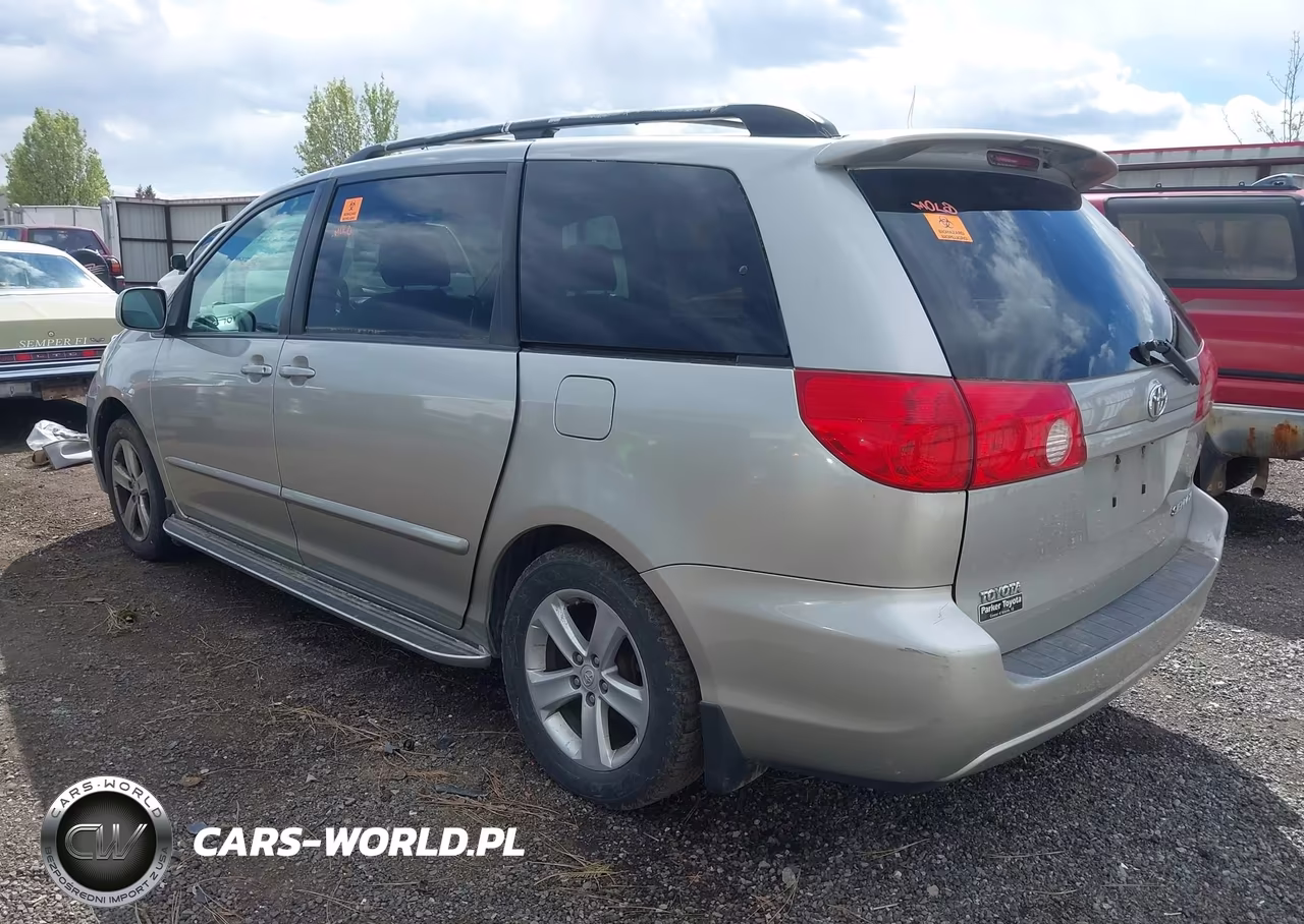 2008 Toyota Sienna Xle VIN:5TDZK22C48S134670 - 3
