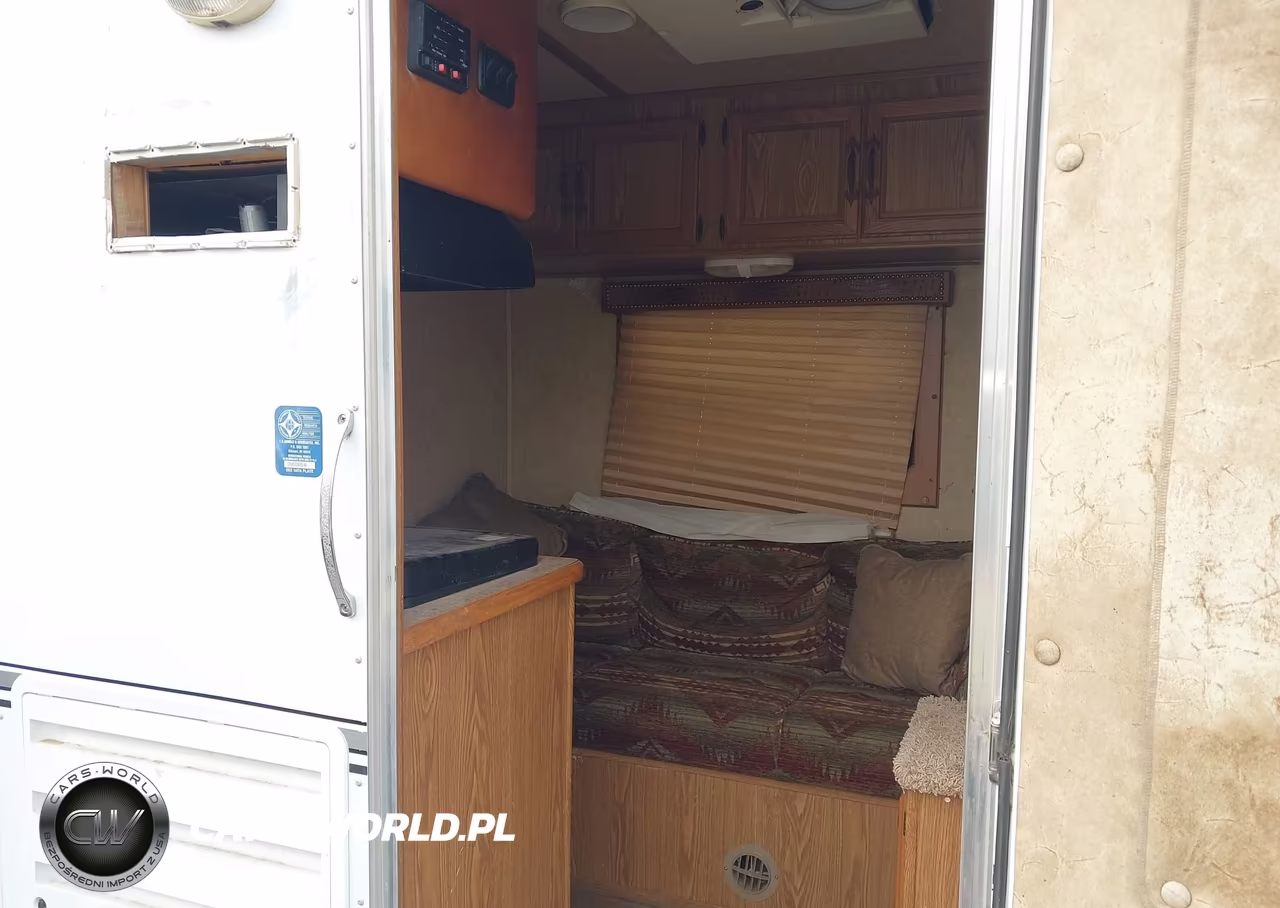 2011 Sundowner Horizon 6906 3 Horse VIN:13SHG2929B1HA5222 - 8