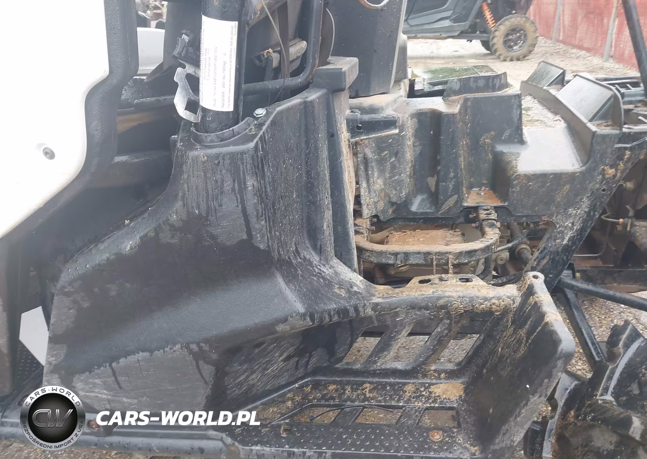 2020 Honda Sxs1000 M3 VIN:1HFVE04B6L4401302 - 9