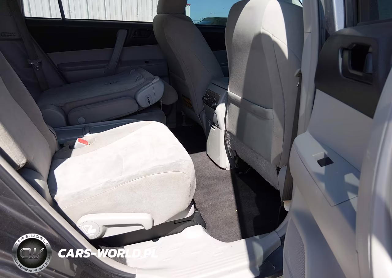 2013 Toyota Highlander Base V6 VIN:5TDBK3EH2DS179373 - 8