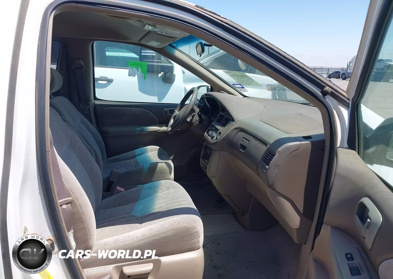 2001 Toyota Sienna Le VIN:4T3ZF13C31U336255 - 5