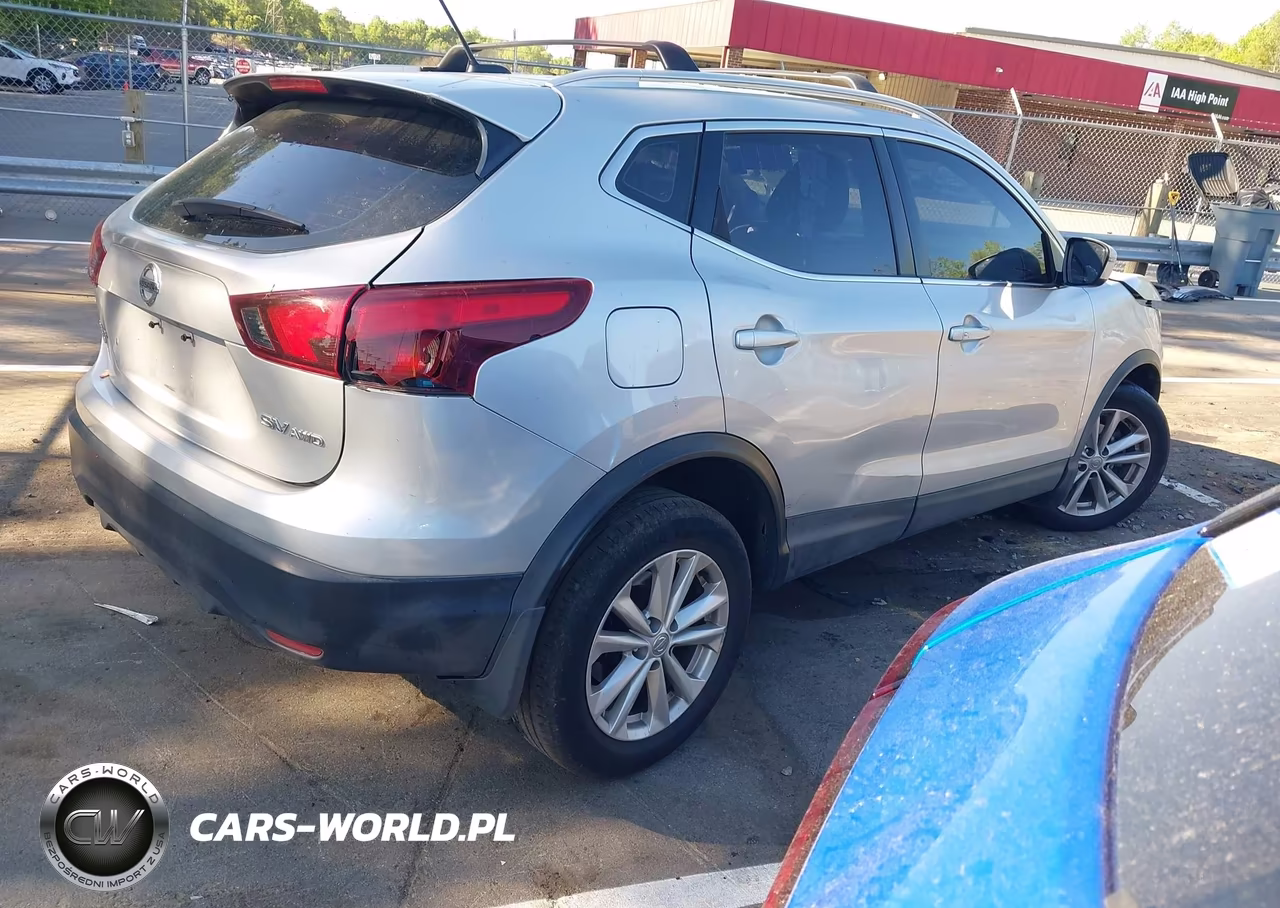 2018 Nissan Rogue Sport Sv VIN:JN1BJ1CR0JW294409 - 4