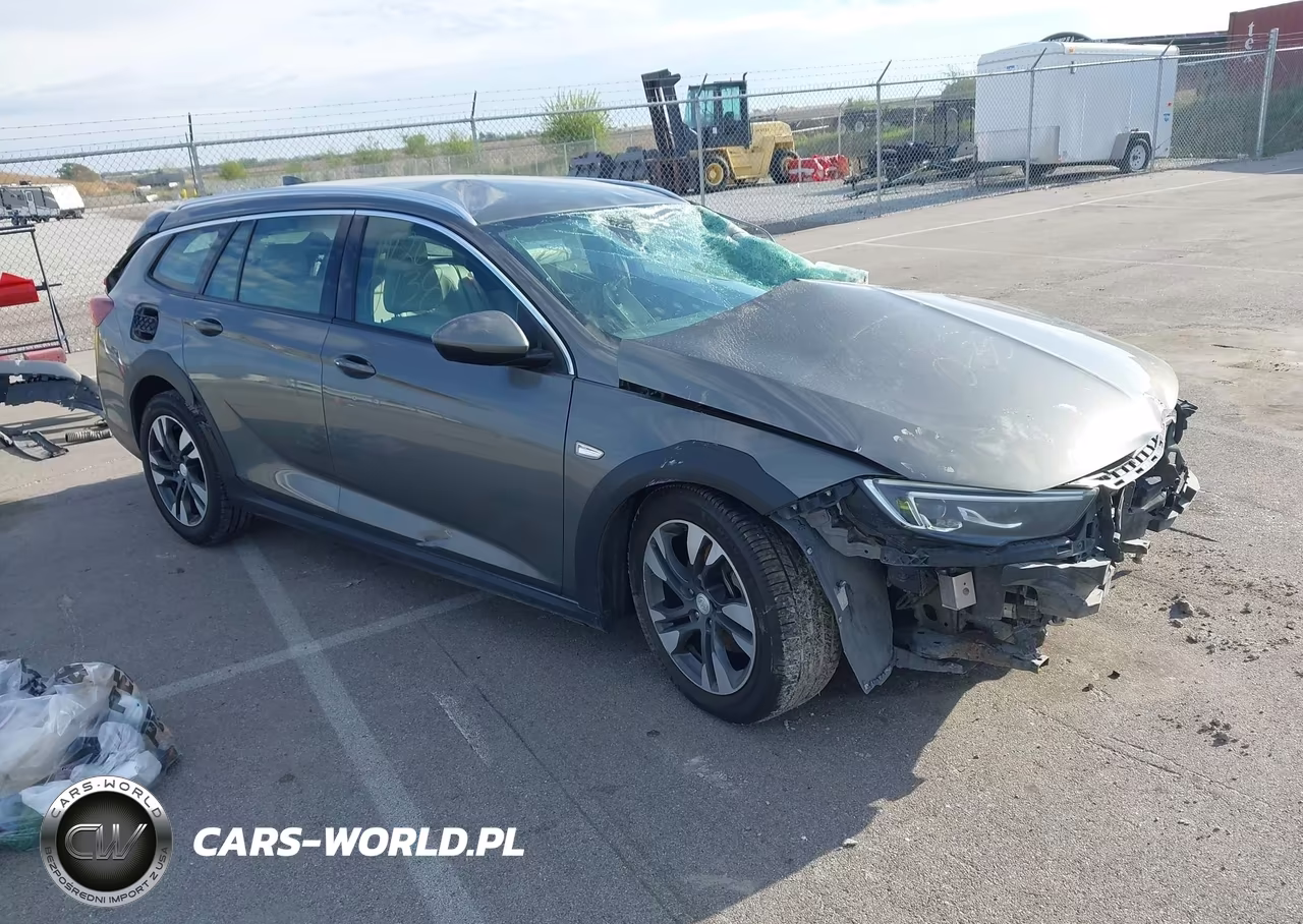 2018 Buick Regal Tourx Essence